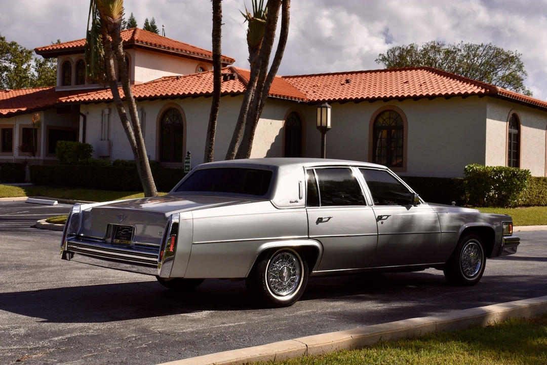 1978 Cadillac DeVille 5th Gen - Image 11 of 31