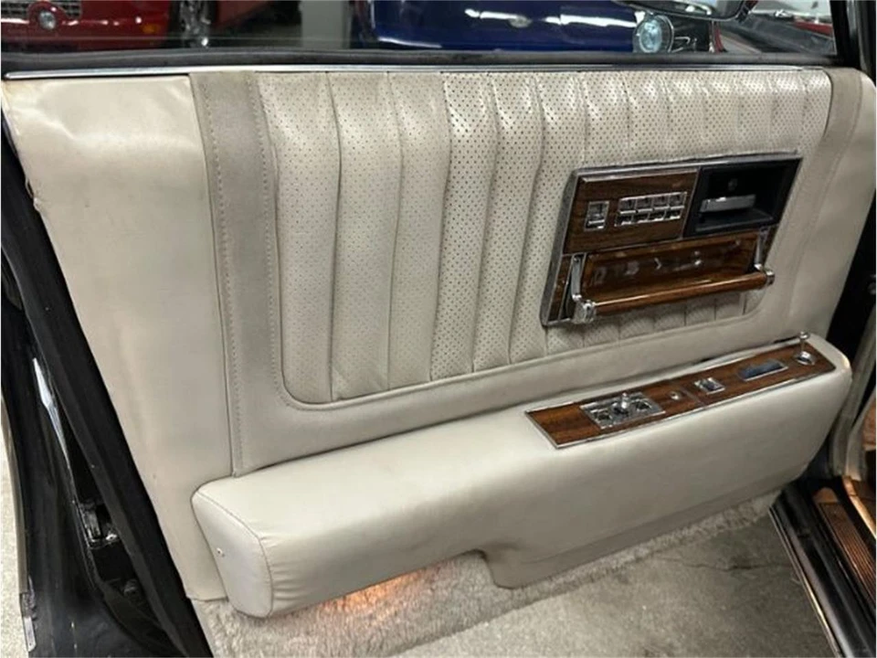 1978 Cadillac Seville - Image 21 of 28