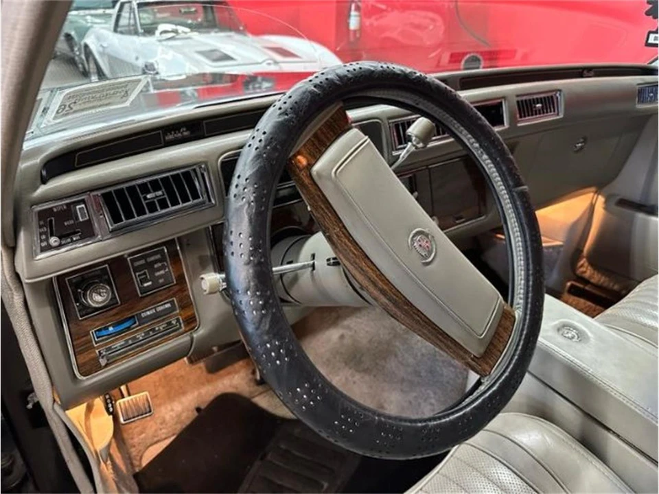 1978 Cadillac Seville - Image 25 of 28