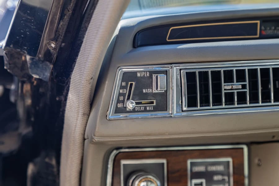 1978 Cadillac Seville - Image 25 of 31