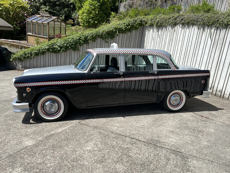 1978 Checker - Image 4 of 31