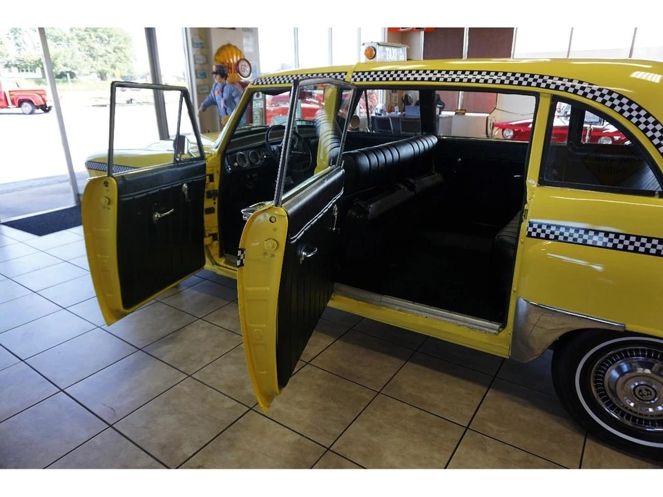 1978 Checker - Image 29 of 31