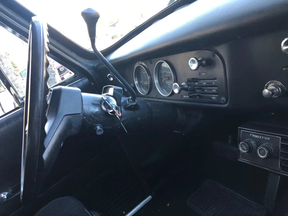 1978 Checker - Image 24 of 31
