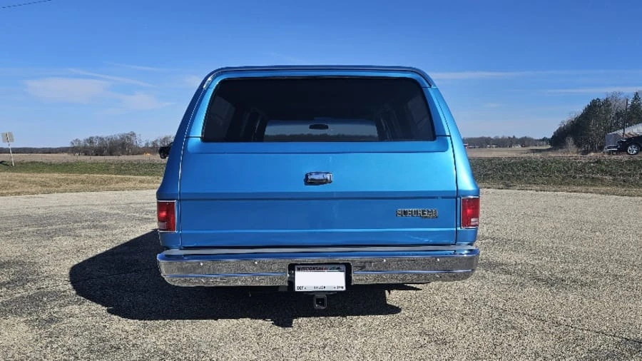 1978 Chevrolet Suburban 7th Gen - Image 5 of 31