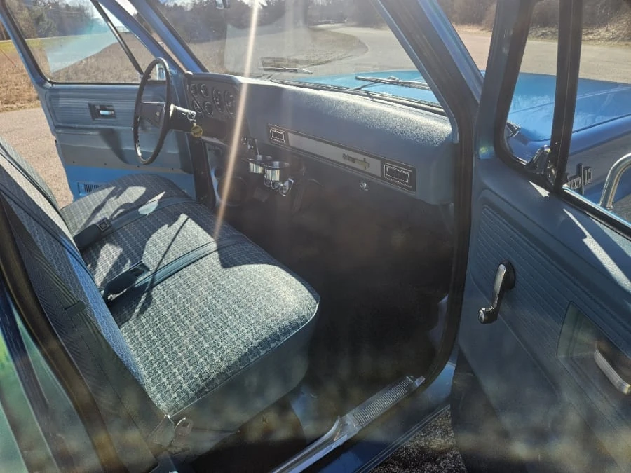 1978 Chevrolet Suburban 7th Gen - Image 18 of 31