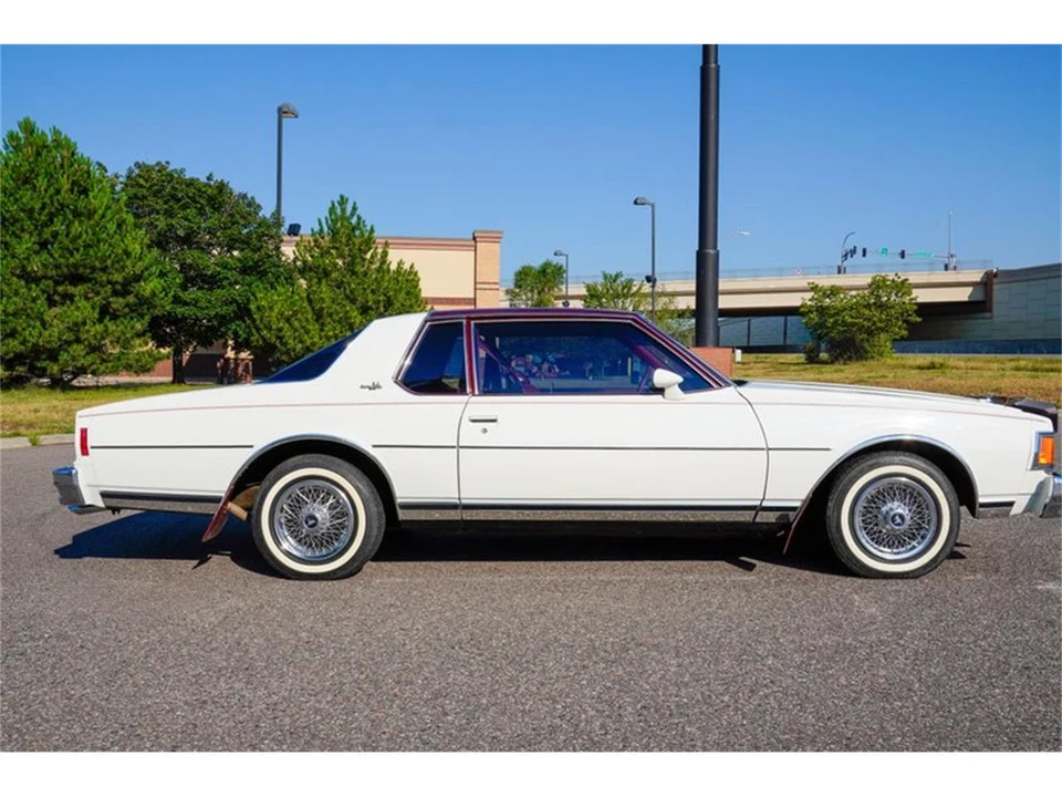 1978 Chevrolet Caprice - Image 2 of 31