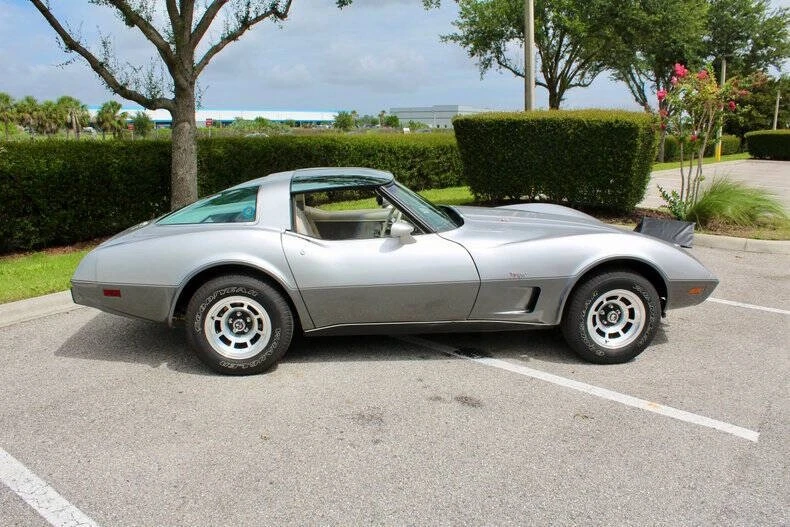 1978 Chevrolet Corvette C3 - Image 17 of 31