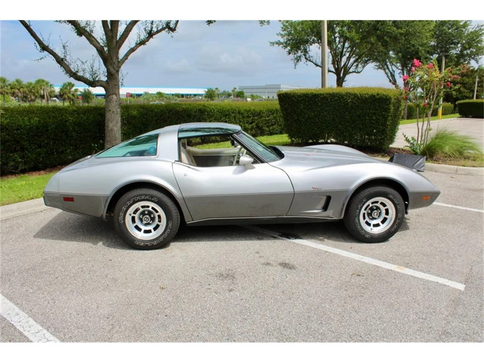 1978 Chevrolet Corvette C3 - Image 17 of 31