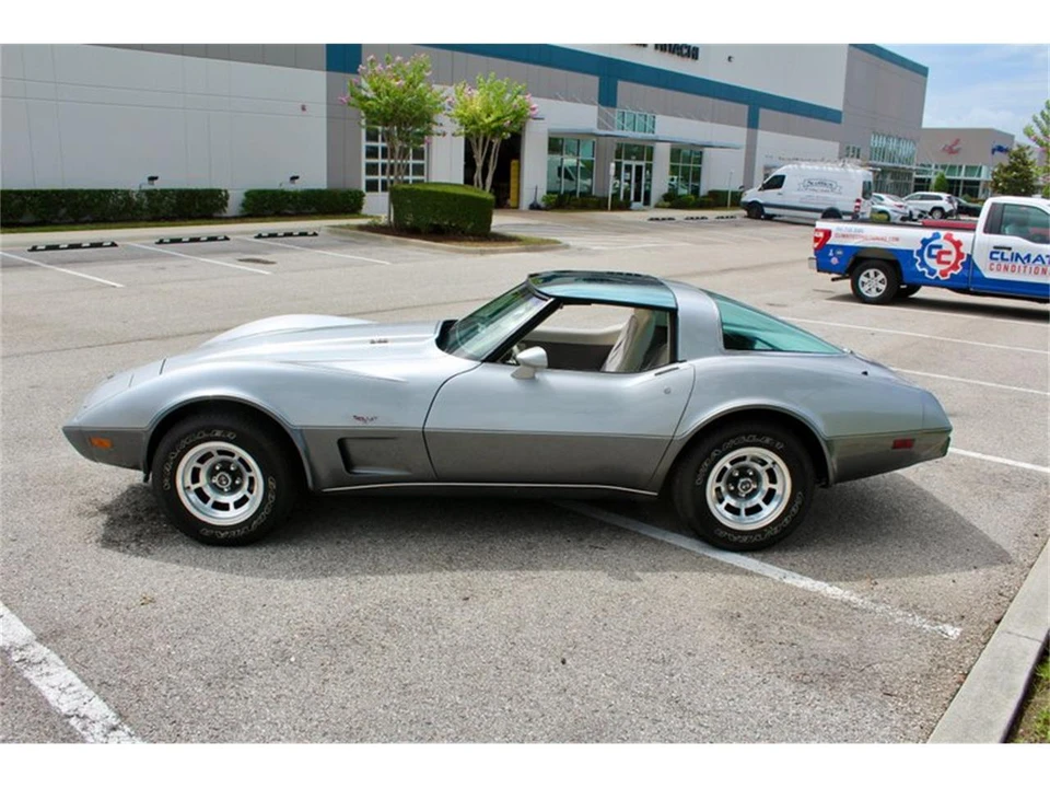 1978 Chevrolet Corvette C3 - Image 24 of 31