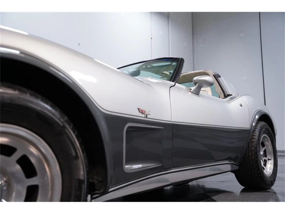 1978 Chevrolet Corvette C3 - Image 18 of 31
