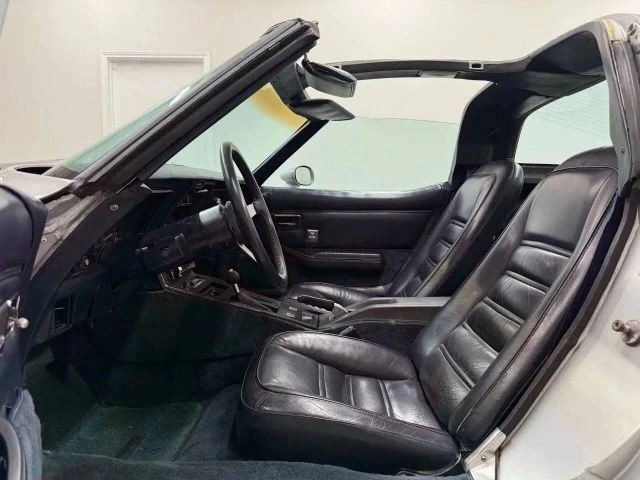 1978 Chevrolet Corvette C3 - Image 15 of 31