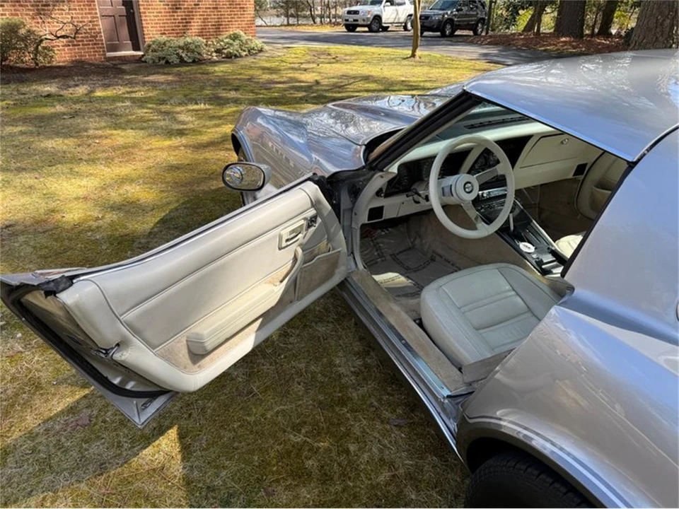 1978 Chevrolet Corvette C3 - Image 14 of 31