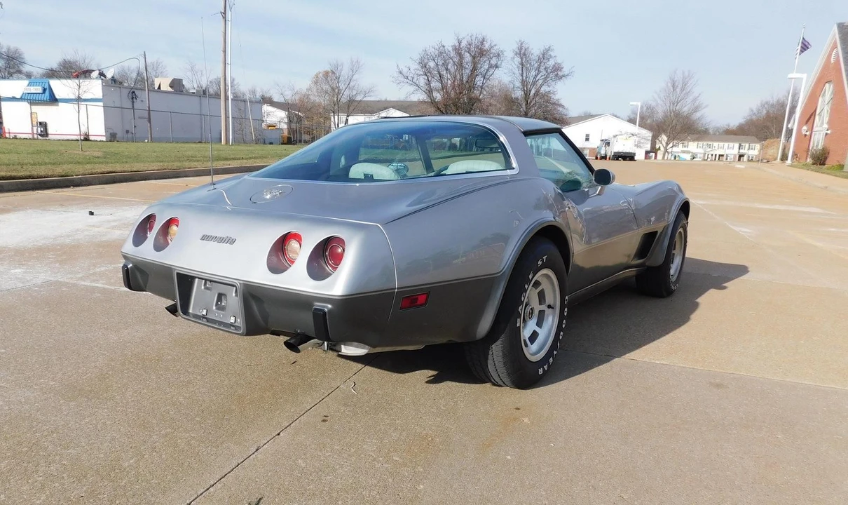 1978 Chevrolet Corvette C3 - Image 15 of 31