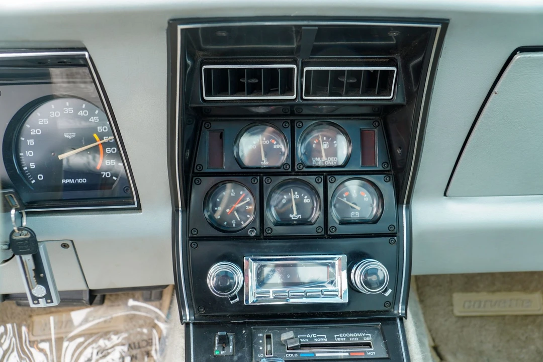 1978 Chevrolet Corvette C3 - Image 14 of 31
