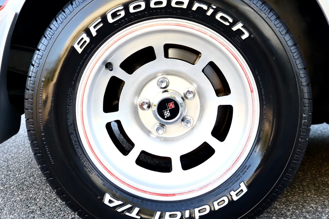 1978 Chevrolet Corvette C3 - Image 15 of 21