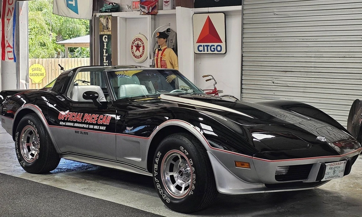 1978 Chevrolet Corvette C3 - Image 2 of 31