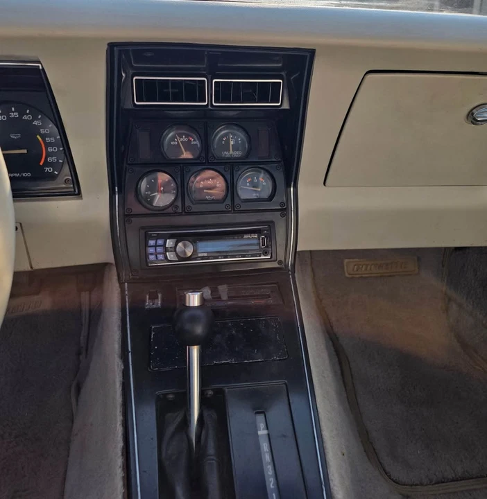 1978 Chevrolet Corvette C3 - Image 8 of 10