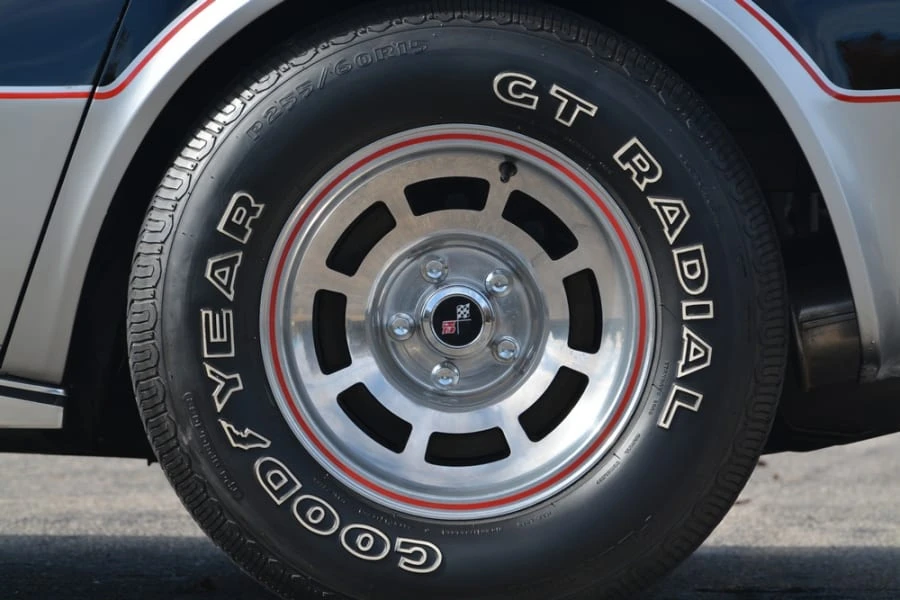 1978 Chevrolet Corvette C3 - Image 11 of 12