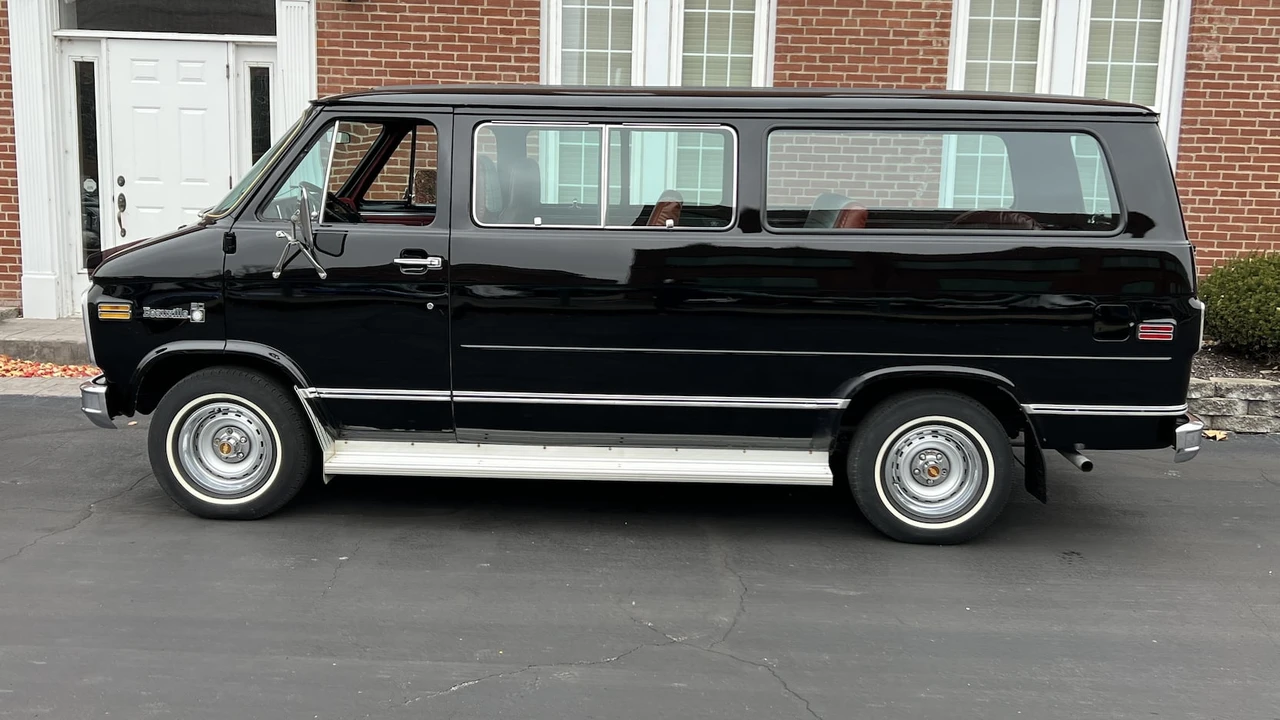 1978 Chevrolet G-Series Van - Image 2 of 9