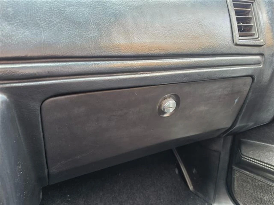 1978 Chevrolet Monte Carlo 3rd Gen - Image 21 of 31