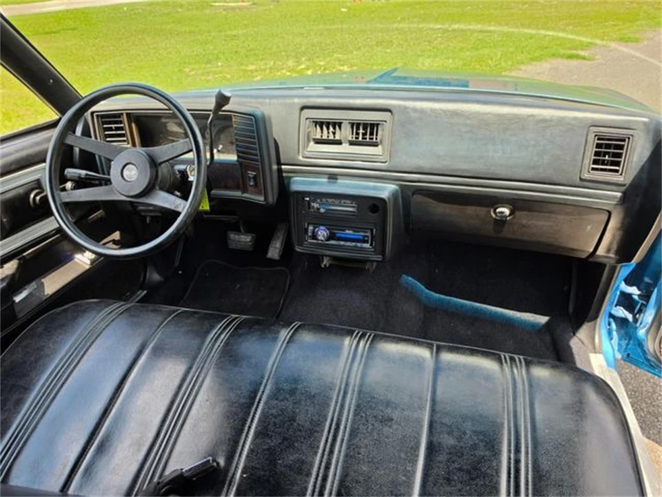 1978 Chevrolet Monte Carlo 3rd Gen - Image 29 of 31