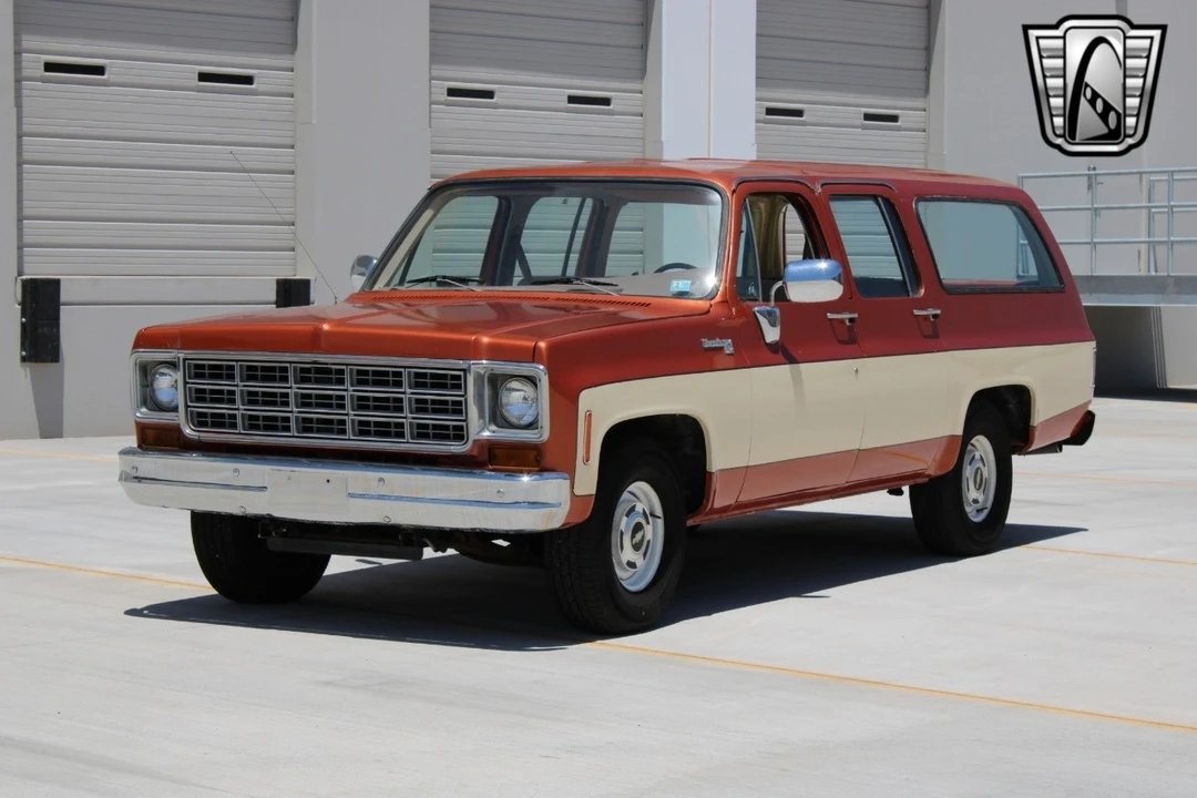 1978 Chevrolet Suburban 7th Gen - Image 3 of 12