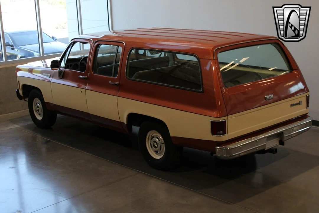 1978 Chevrolet Suburban 7th Gen - Image 10 of 12