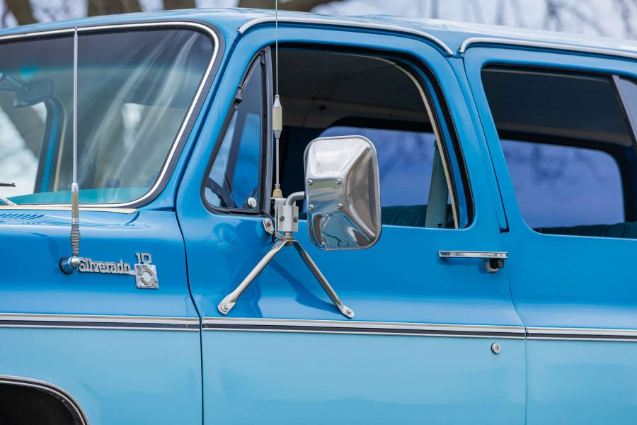 1978 Chevrolet Suburban 7th Gen - Image 13 of 31