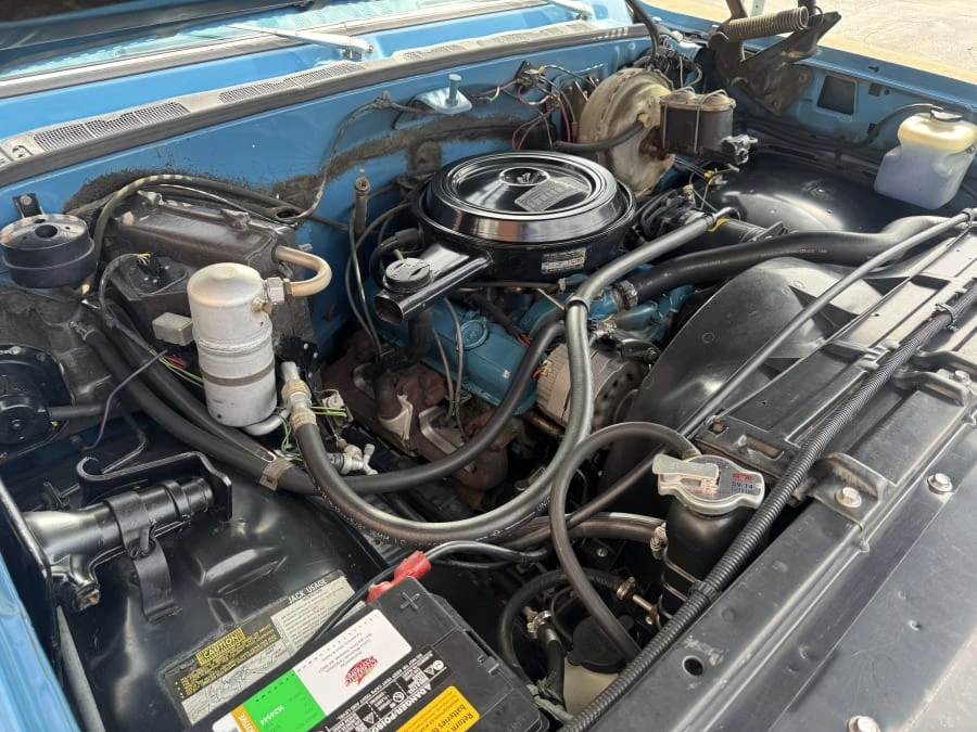 1978 Chevrolet Suburban 7th Gen - Image 12 of 13