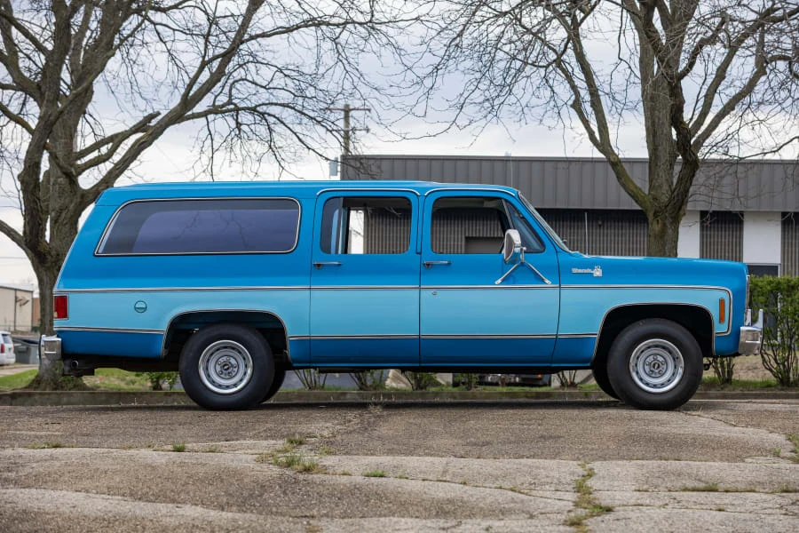 1978 Chevrolet Suburban 7th Gen - Image 2 of 31