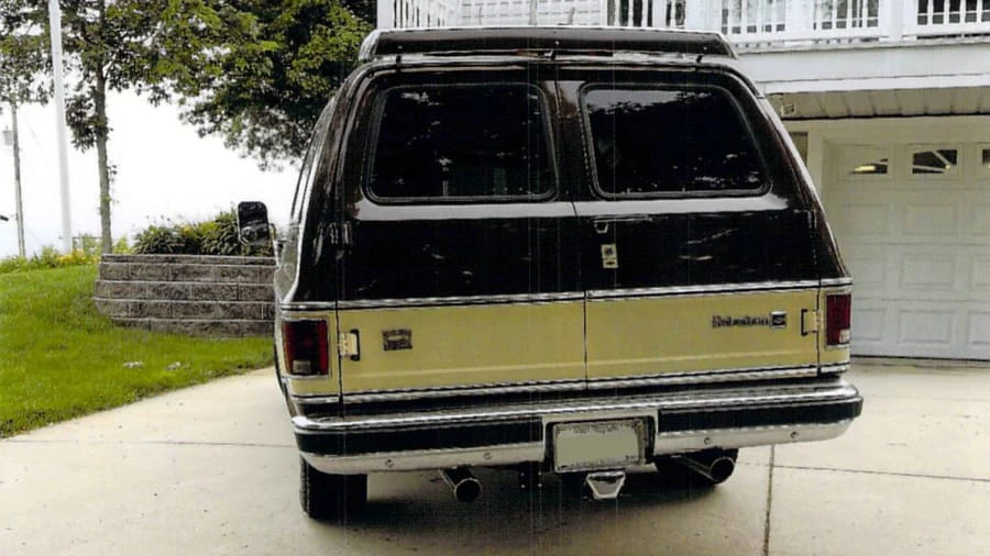 1978 Chevrolet Suburban 7th Gen - Image 4 of 9