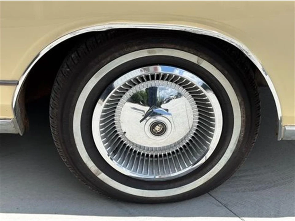 1978 Chrysler Cordoba - Image 25 of 31