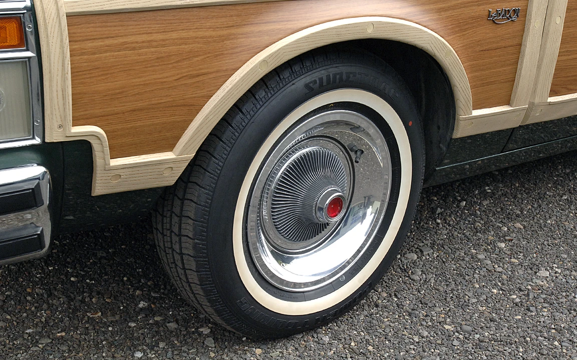 1978 Chrysler LeBaron - Image 4 of 31