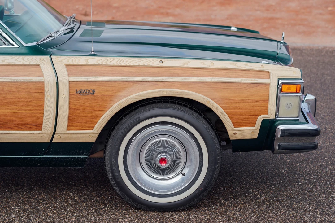 1978 Chrysler LeBaron - Image 19 of 31