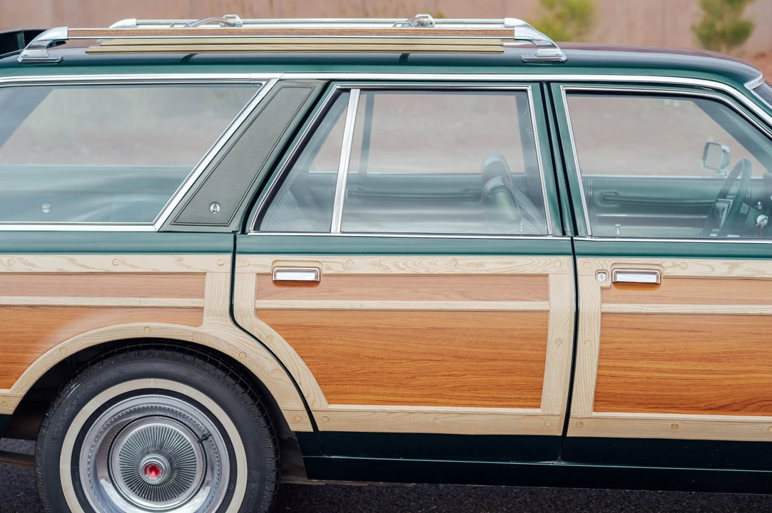 1978 Chrysler LeBaron - Image 21 of 31