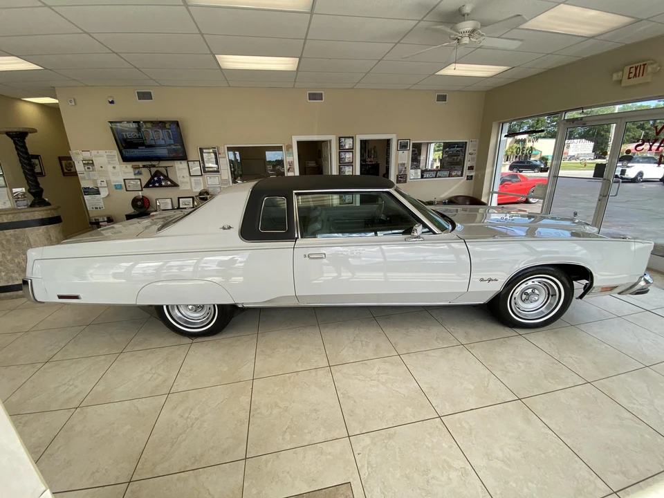 1978 Chrysler New Yorker - Image 10 of 31