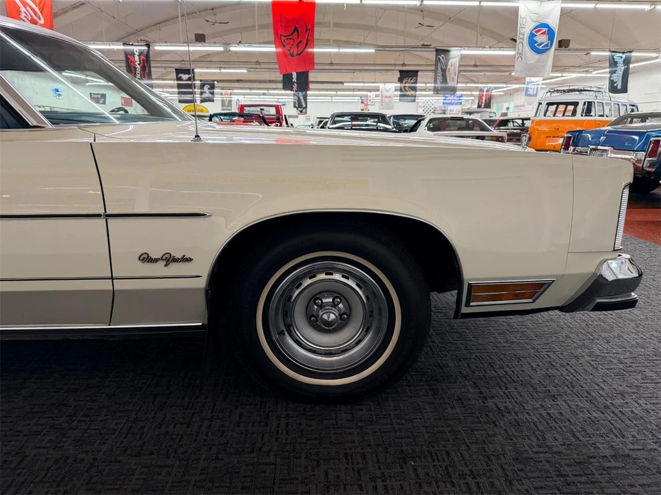1978 Chrysler New Yorker - Image 27 of 31