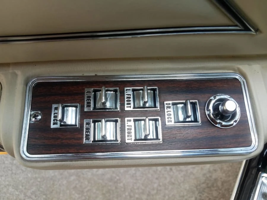 1978 Chrysler New Yorker - Image 7 of 12