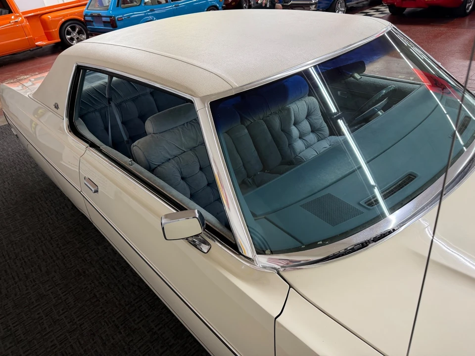 1978 Chrysler New Yorker - Image 12 of 31