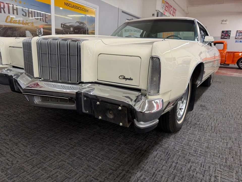 1978 Chrysler New Yorker - Image 10 of 31