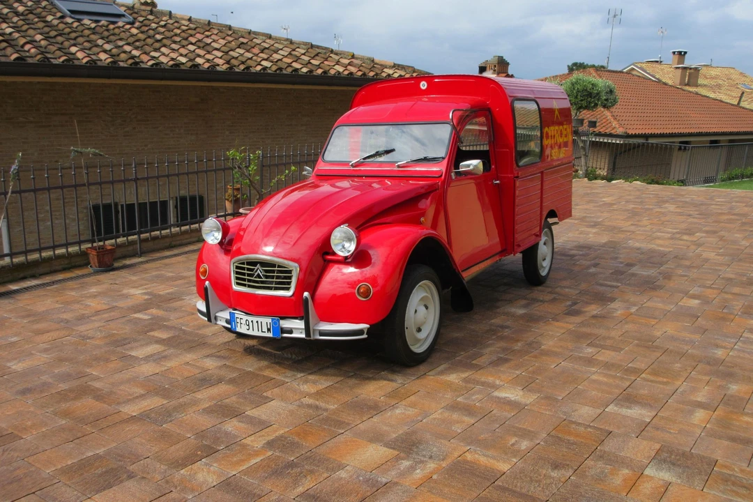 1978 Citroen 2CV - Image 2 of 31