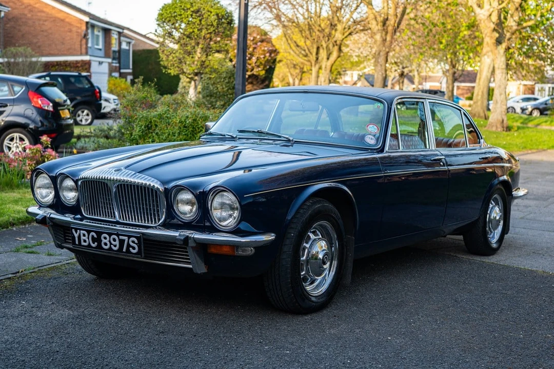 1978 Daimler - Image 2 of 30