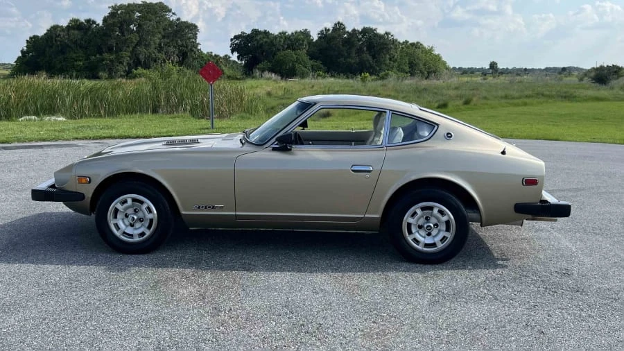 1978 Nissan Fairlady Z 1st Gen - Image 6 of 11