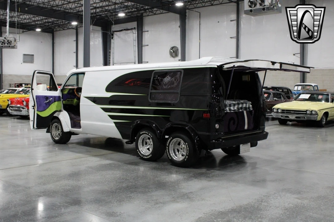 1978 Dodge Ram Van - Image 19 of 21
