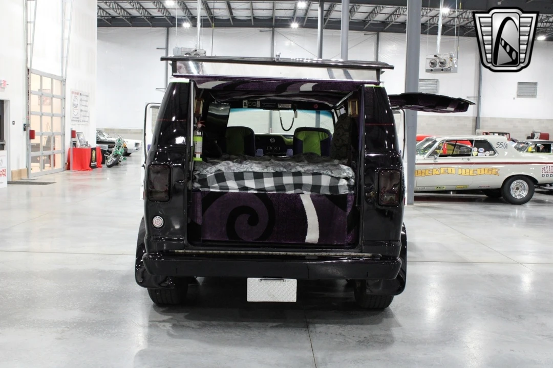1978 Dodge Ram Van - Image 20 of 21