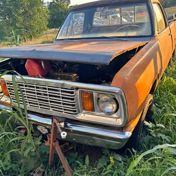 1978 Dodge D-150 Short Bed