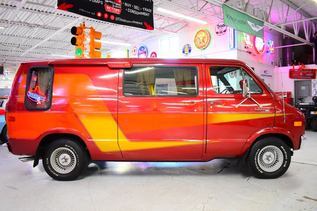 1978 Dodge Ram Van - Image 10 of 20