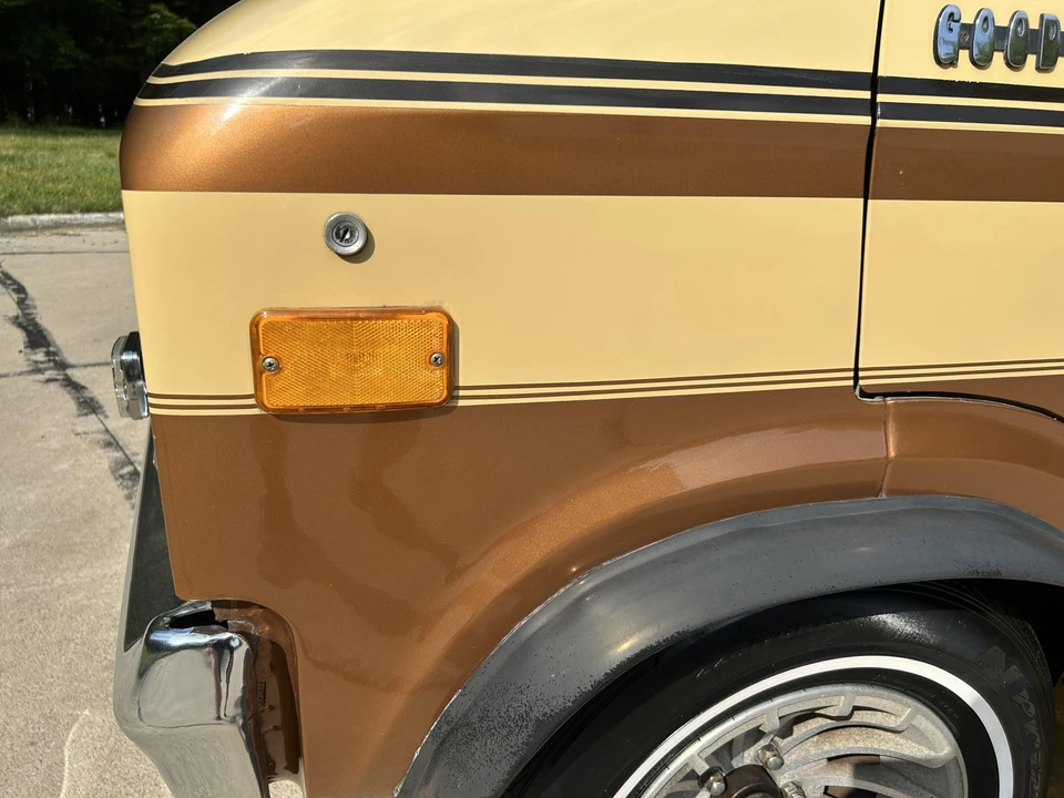 1978 Dodge Ram Van - Image 30 of 31