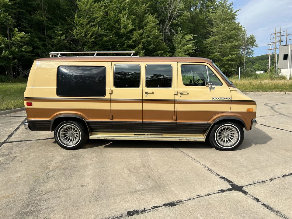 1978 Dodge Ram Van - Image 4 of 31