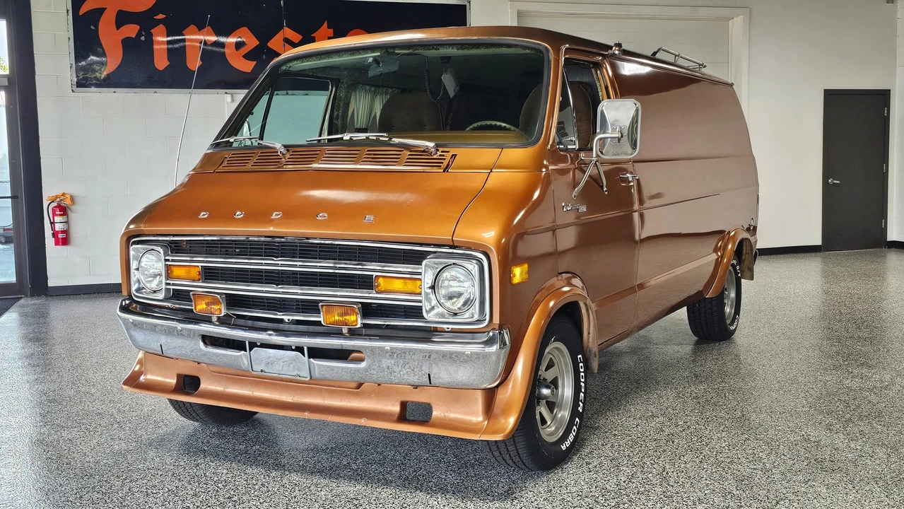 1978 Dodge Ram Van - Image 2 of 31